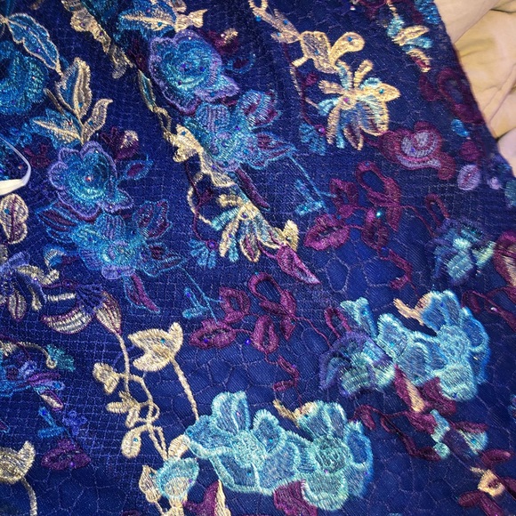 Size 0 prom dress - Picture 3 of 4